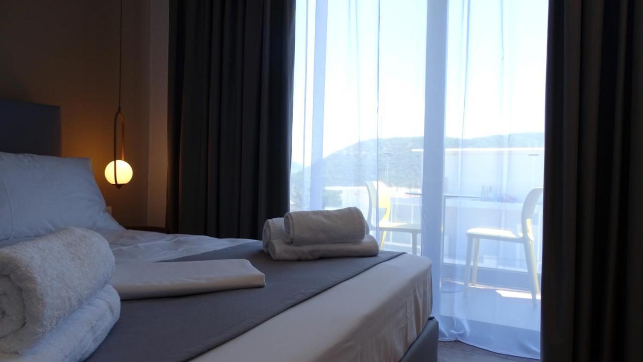 Valmar Hotel Ksamil Esterno foto